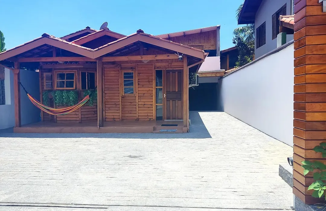 Casa Ubatuba - Praia das Toninhas-1